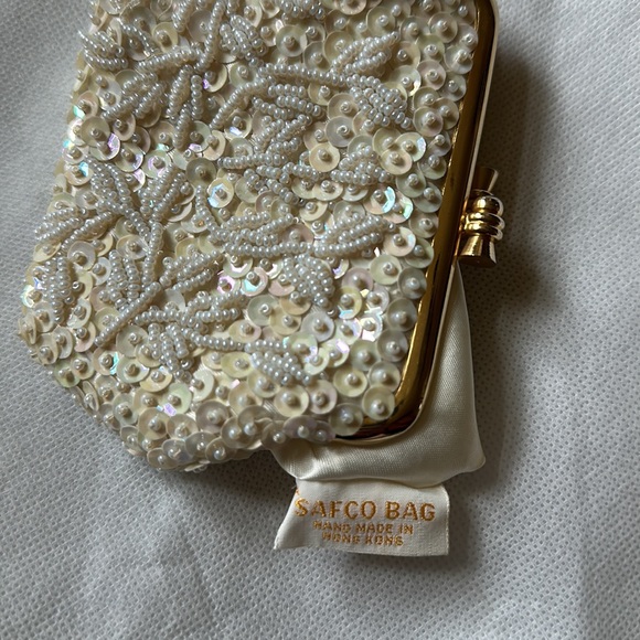 Vintage Hand Beaded Coin Purse - Picture 6 of 6